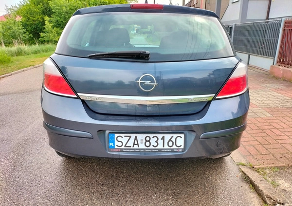 Opel Astra cena 7000 przebieg: 220000, rok produkcji 2007 z Zawiercie małe 67